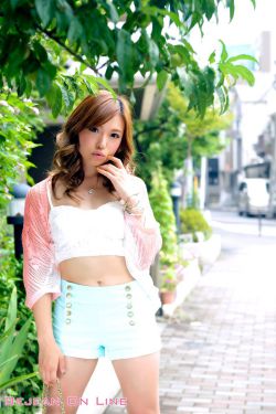 插日本美女